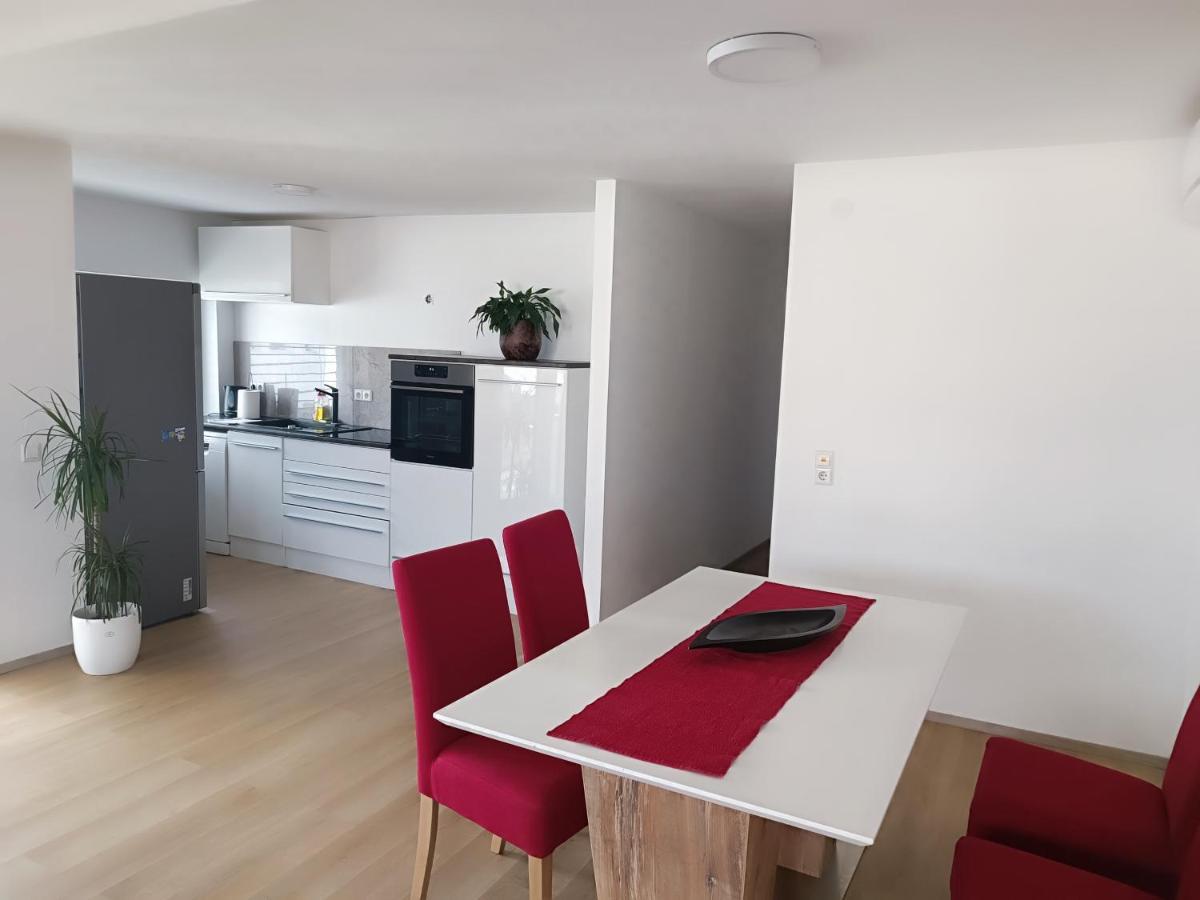 Apartma Frigo 马里博尔 外观 照片